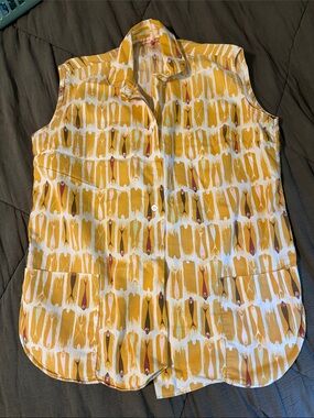 70s vintage Ship’n Shore cotton sleeveless collared button down with pockets.